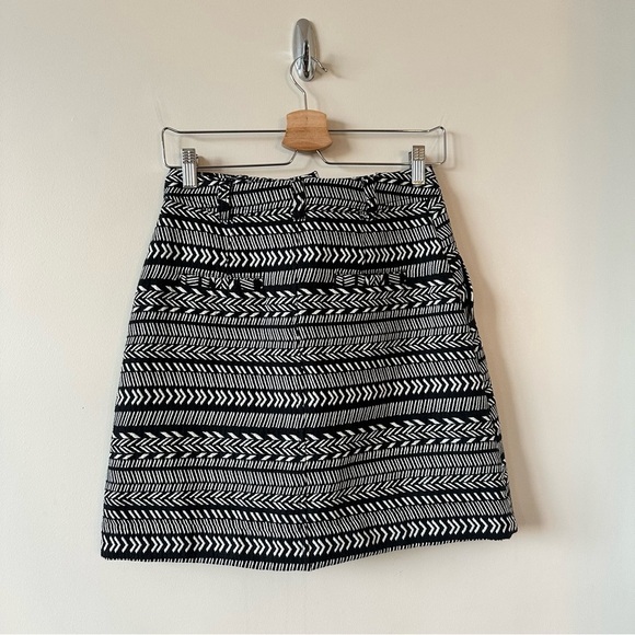 ANTHROPOLOGIE-MAEVE Feildnotes Button Front Mini Skirt (Size:2US) - Picture 4 of 8